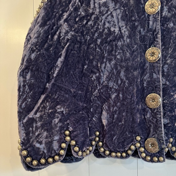 Double D Rach Wear Crushed Velvet and Studded Vest Large - Picture 4 of 6